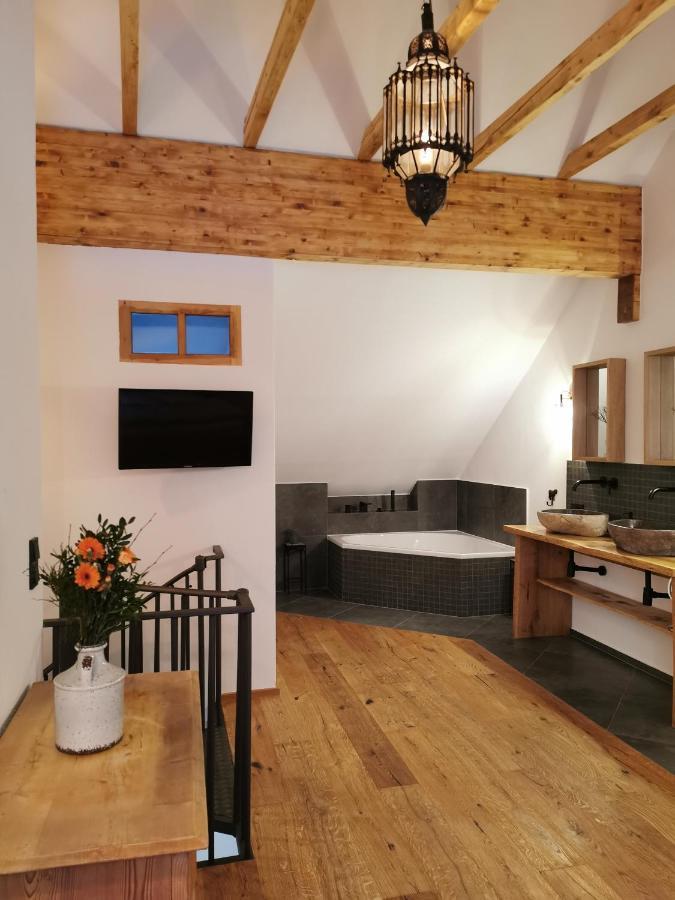 Alte Baeckerei Apartment Bescheid Luaran gambar
