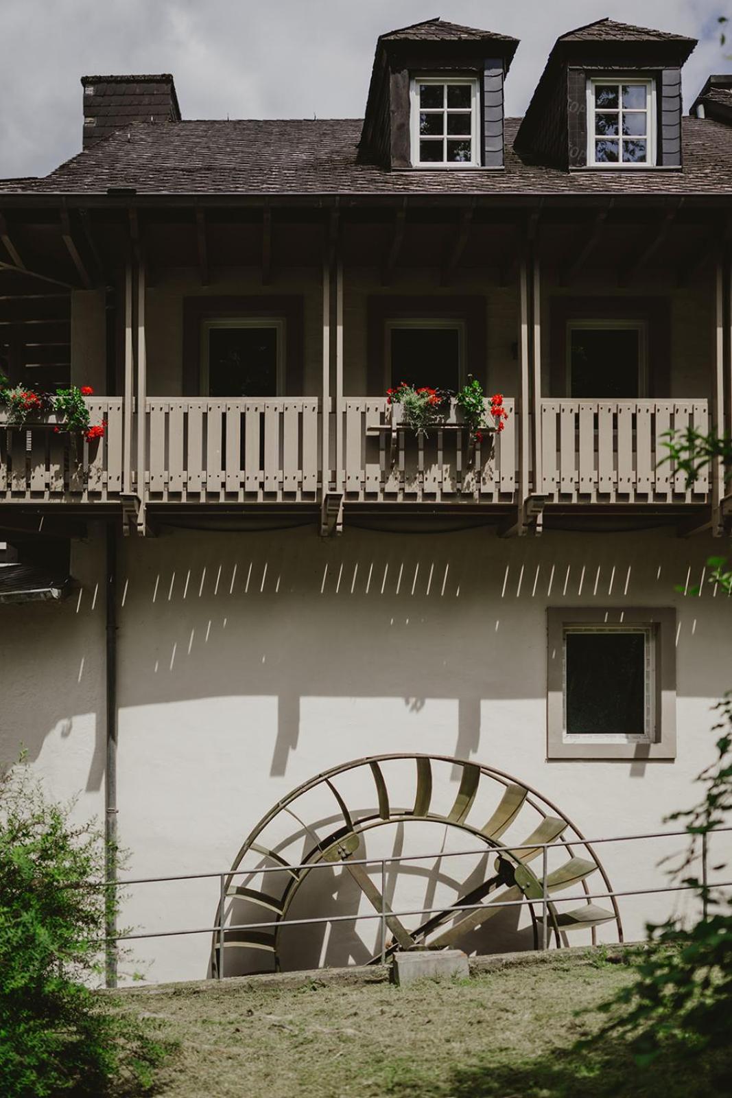 Alte Baeckerei Apartment Bescheid Luaran gambar