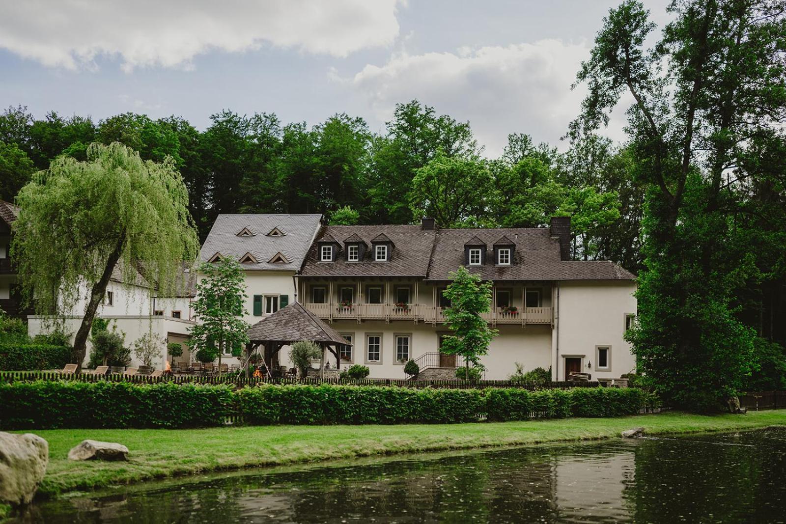Alte Baeckerei Apartment Bescheid Luaran gambar