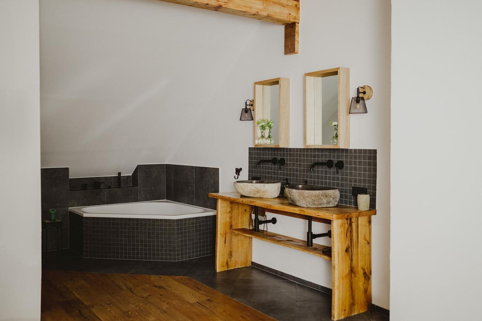 Alte Baeckerei Apartment Bescheid Luaran gambar