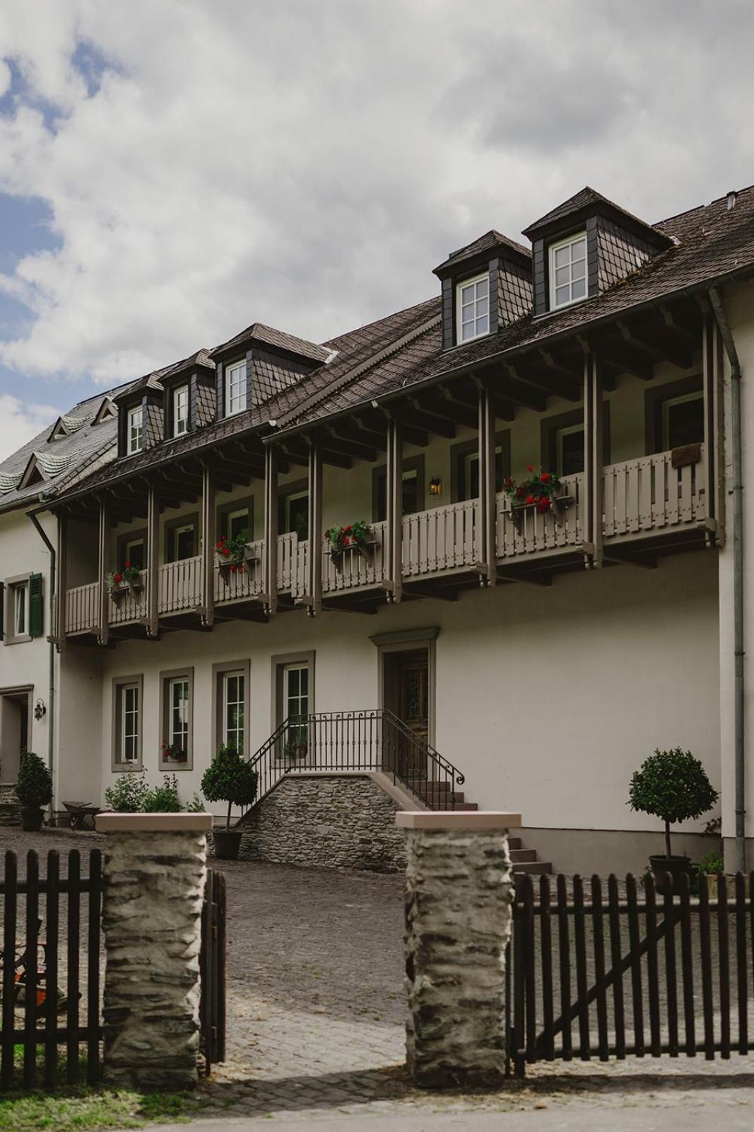 Alte Baeckerei Apartment Bescheid Luaran gambar